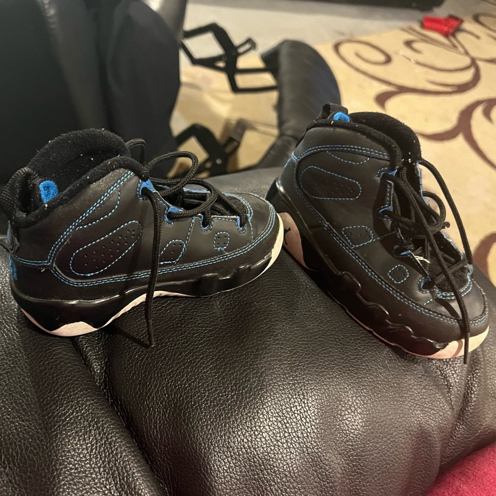Jordan XI little boys
